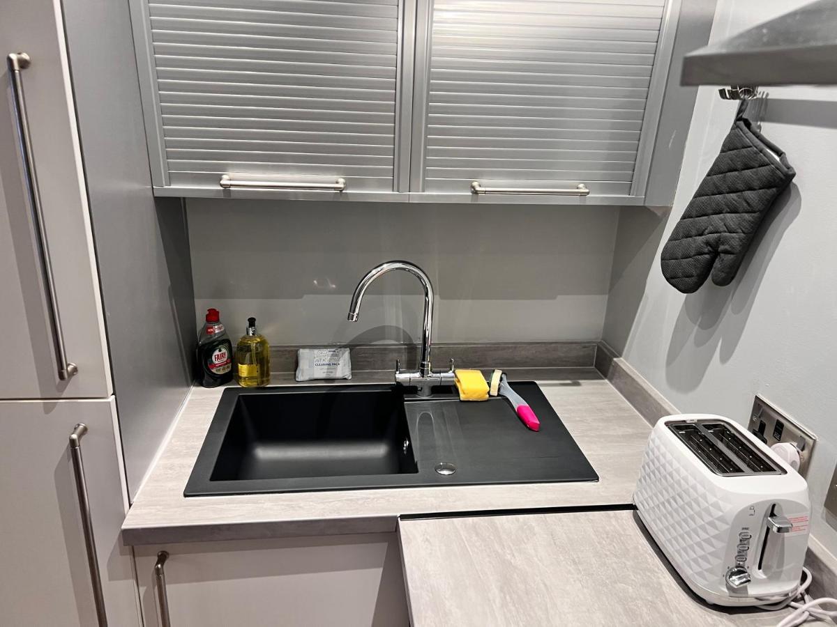 Stunning Liverpool City Center Apartment Екстер'єр фото